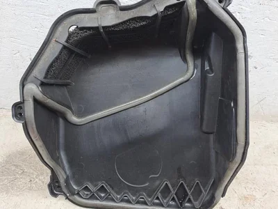 BMW 9216223 5 Touring (F11) 2012 Couvercle - Image 1