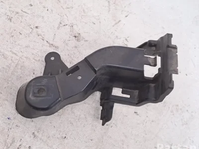 Mercedes-Benz A2058850414 C-CLASS (W205) 2016 Support pour pare-chocs Left Rear - Image 1