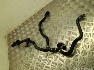 BMW 8841819 2 U06 Active Tourer 2022 Conduite de réfrigérant