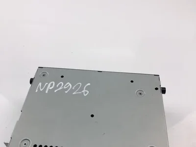 Volvo CF6N-18C815-AA / CF6N18C815AA V40 Hatchback 2016 Radio / lecteur CD - Image 1