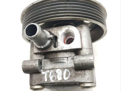 Maserati 268447, 7617955170 QUATTROPORTE VI 2014 Pompe de la directon assistée - Image 1