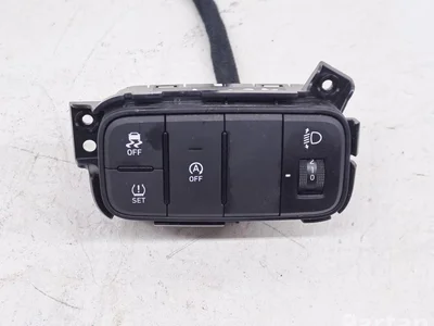 Hyundai 93700Q0710 i20 III (BC3, BI3) 2024 Commutateur multiple - Image 1