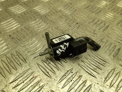 Jaguar FW939S468AD XF (X260) 2017 Valve magnétique - Image 1