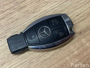 Mercedes-Benz C-CLASS T-Model (S205) 2015 Clé