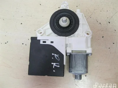 Volkswagen 5N0 959 702 F, 3C0 959 792 B / 5N0959702F, 3C0959792B TIGUAN (5N_) 2013 Moteur de lève-vitre Left Front - Image 1