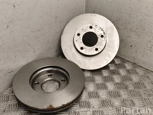 Mazda 24012501651 5 (CW) 2015 Tambor de freno