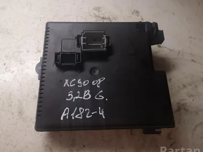 Volvo 30728512 XC90 I 2007 Boîte à fusibles - Image 1