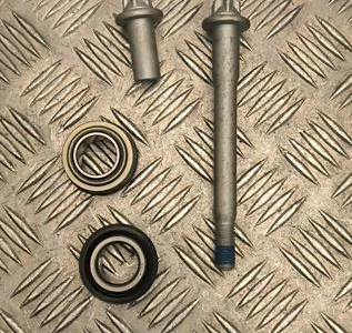 Mercedes-Benz 168 981 05 18 / 1689810518 A-CLASS (W168) 2004 Карданный подшипник, вал вращения - Изображение 1