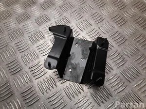 Polestar 8894180894, 574043 4 2025 Kronšteinas