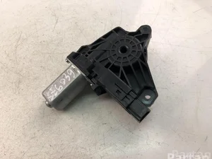 Mercedes-Benz A2469063200 A-CLASS (W176) 2015 Moteur de lève-vitre