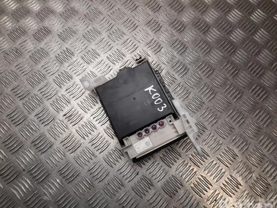 Lexus 82730-76040, 89221-76240 / 8273076040, 8922176240 UX (ZA10) 2021 Boîte à fusibles - Image 1