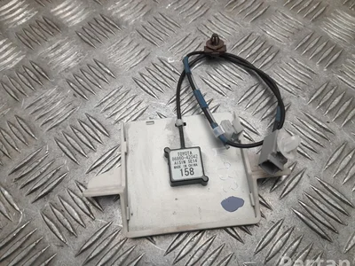 Toyota 86860-42042 / 8686042042 RAV 4 IV (_A4_) 2017 Antenne - Image 1