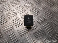 Toyota 86190-0H010 / 861900H010 AYGO X (_B7_) 2025 Input device USB