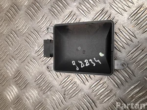 Porsche 8T0 907 566 B / 8T0907566B MACAN (95B) 2021 Sterownik martwego pola