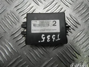 Toyota 89784-0D030 / 897840D030 YARIS (_P13_) 2014 unité de contrôle