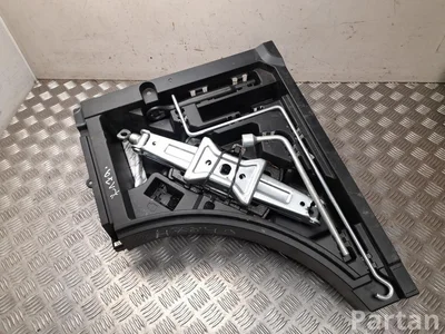 Lexus 64991-48070, 64991-480701 / 6499148070, 64991480701 RX (_L2_) 2021 Skrzynka z narzędziami - Zdjęcie 1