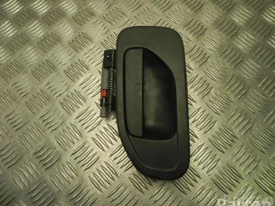 Nissan G91HA NV200 Box Body / Estate 2012 Poignée de porte Left Front - Image 1