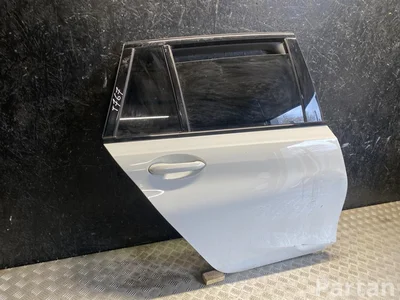 BMW 3 (G21) 2022 Durys dešinysis galinis - Paveiksliukas 1
