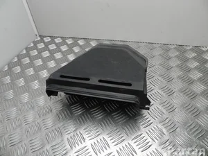 Tesla 1006384-00-C / 100638400C MODEL S 2015 Support pour la garniture