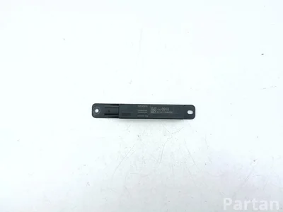 Chevrolet 13530910 Corvette (C8) 2023 Unidad de control del sistema sin llaves - Imagen 1