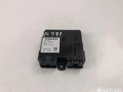 Volvo 32214767 V90 II 2018 Sterownik tylnej klapy - Obraz 1