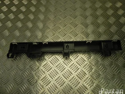 BMW 51 77 7 388 352 / 51777388352 2 Convertible (F23) 2015 Support pour la garniture - Image 1