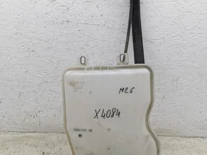 BMW 7331418 2 Gran Tourer (F46) 2018 Réservoir d'eau de nettoyage