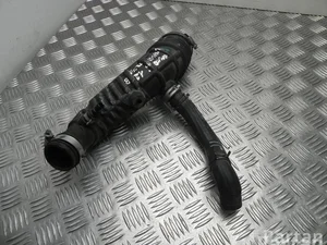 Nissan 1.2 / 12 QASHQAI II (J11, J11_) 2014 Prise d'air / Conduit d'air d'admission