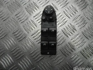 BMW 9122111 5 (E60) 2009 Bouton de lève-vitre