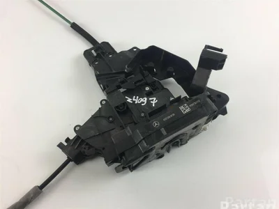 Mercedes-Benz A2220064099 C-CLASS (W205) 2013 Cerradura de puerta - Imagen 1