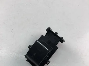 Toyota 193354 C-HR (_X1_) 2020 Switch for electric windows