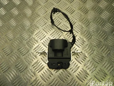 Mercedes-Benz 232311 C-CLASS (W205) 2015 Serrure de capot-moteur - Image 1