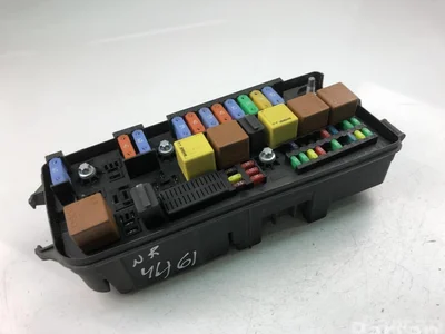 Saab 12761556 9-3 (YS3F) 2007 Boîte à fusibles - Image 1