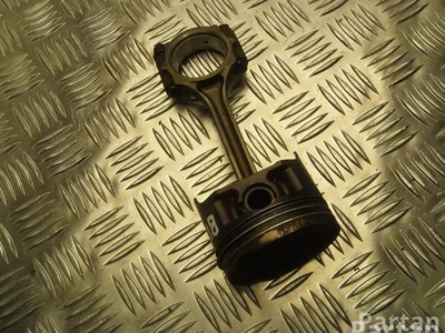 Suzuki 70HG SWIFT III (MZ, EZ) 2007 Piston - Image 1