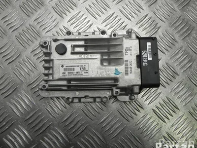 Hyundai 95440-26721 / 9544026721 i30 (GD) 2014 Unité de contrôle moteur - Image 1