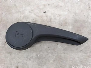 Hyundai X88195N7010 Tucson (NX4) 2022 Autres pièces de siège right side