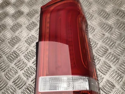 Gebrauchtes Original Mercedes-Benz A 447 820 06 64 / A4478200664 EQV (W447) 2020 Rückleuchte rechts - Bild 1