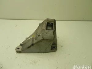 BMW 2287111 5 (F10) 2012 Support
