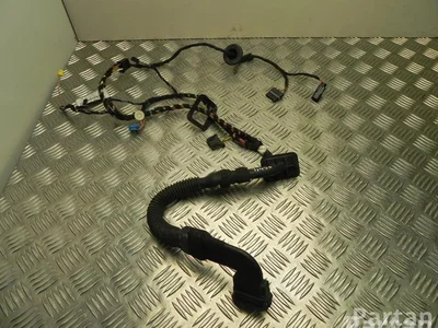 Mercedes-Benz A 164 440 70 10 / A1644407010 M-CLASS (W164) 2008 Harnais pour intérieur - Image 1