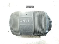 Audi 4M0.616.002.AK / 4M0616002AK Q8 e-tron 2024 Poduszka powietrzna z tyłu po prawej