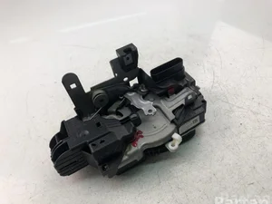 Volvo 31440391 V40 Hatchback 2016 Serrure de porte