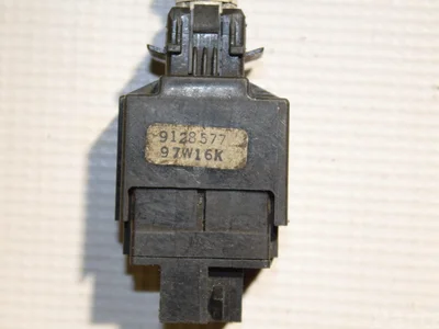 Volvo 9128577 V70 I (LV) 1997 Système de freinage - Image 1