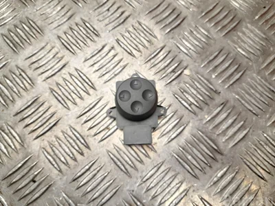 Tesla AG130872-A / AG130872A MODEL S 2016 Interrupteur de réglage du siège - Image 1