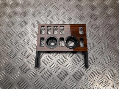 Mercedes-Benz A 126 683 03 75 / A1266830375 S-Class W126 1983 Cadre - Image 1