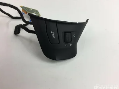 Peugeot 28375449 2008 2013 Bouton multifonction pour volant - Image 1