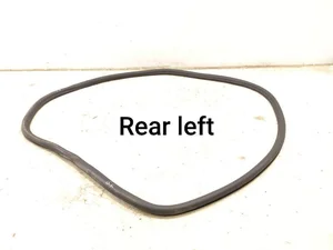 Porsche 971.833.721 / 971833721 PANAMERA (971) 2018 Joint d'étanchéité de porte Left Rear