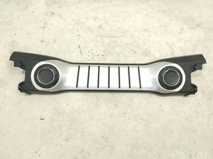 Porsche 981.551.433, 981.551.383 / 981551433, 981551383 CAYMAN (981) 2014 Couvert de moteur