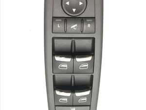 Maserati 670019819, 5PG12DX9AA QUATTROPORTE VI 2014 Bouton de lève-vitre Left Front