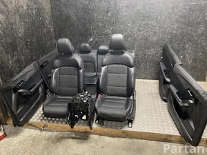 MG MG4 Trophy 2024 Fotele, Kanapa, Komplet Panel drzwi Podłokietnik 