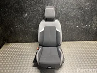 Opel Astra L Sports Tourer 2023 Asiento del conductor
